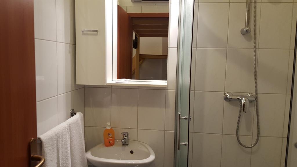 Apartment Studio Prima غييكا المظهر الخارجي الصورة